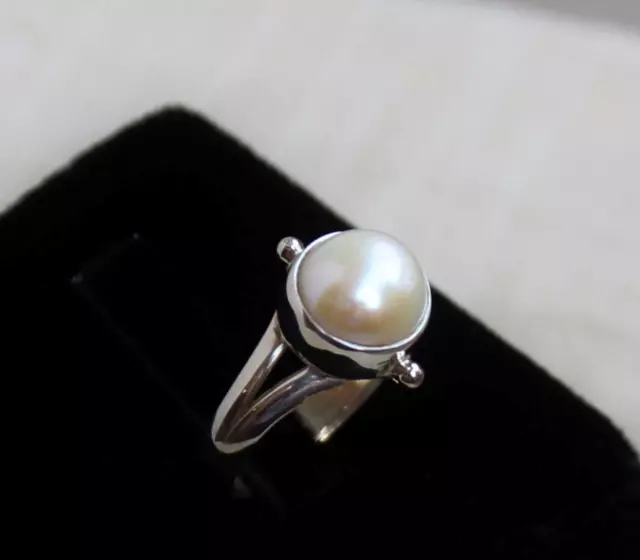 Moshun International 7.15 Ct 8 Ratti Natural South Sea pearl 92.5 S Silver  Moti Astrological Women Ring : Amazon.in: Fashion