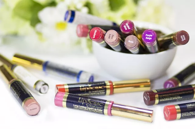 LipSense Bundle - 4 Colours + Gloss! BN Sealed Vegan Lipstick (RRP $175)