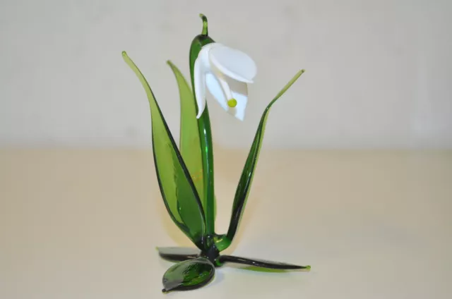 Glasblume Blume aus Glas Schneeglöckchen stehend, Handarbeit