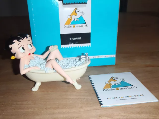 Extremely Rare! Betty Boop in Bathtub Demons Merveilles Figurine Small Statue