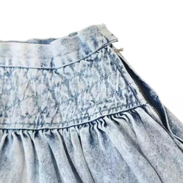 Vintage 80s Taboo light acid wash quilted denim mini skater skirt 24" 2