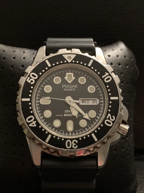 Montre Numérique Vintage Pulsar Des Années 1980 – Modèle Rétro Pour Homme – Occasion