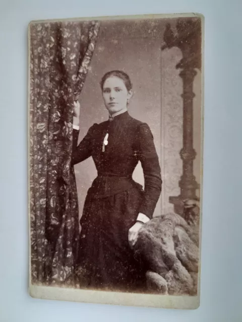 Victorian Carte de Visite CDV: Stunning Girl Fashion: Starkey Downes: Sleaford