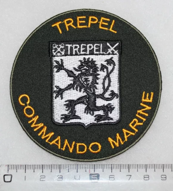 insigne du commando Marine Trépel, force spéciale ,FUSCO, béret vert