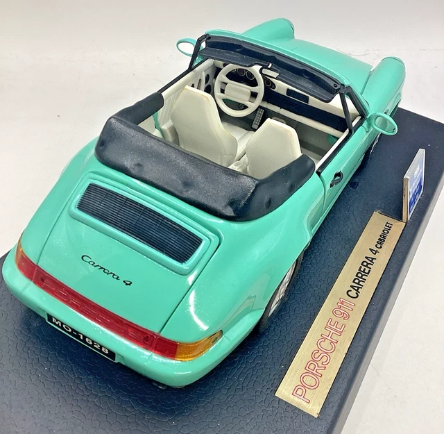 Porsche 911 Carrera 4 Cabriolet Violette – Échelle 1/18 – Diecast Anson – Modèle 30309-W