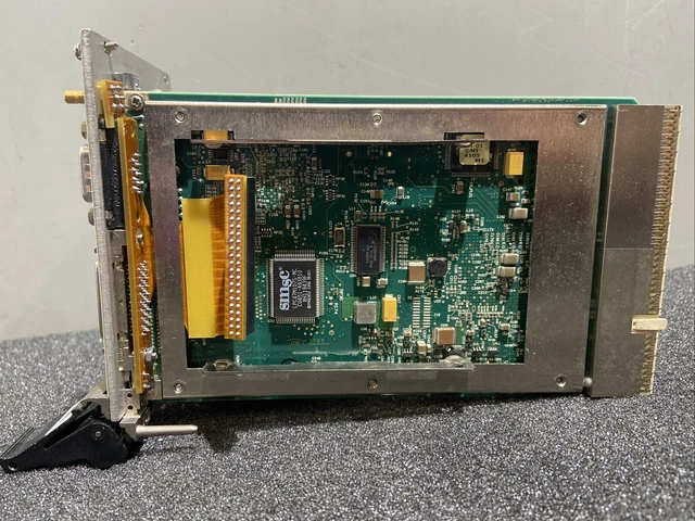 National Instruments NI PXI-8196 Controller incorporato 2
