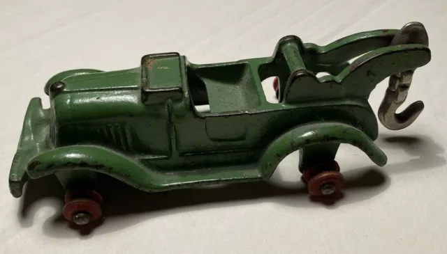 OLD 1930's HUBLEY SERVICE CAR WRECKER TOW TRUCK CAST IRON TOY ALL ORIGINAL GREEN