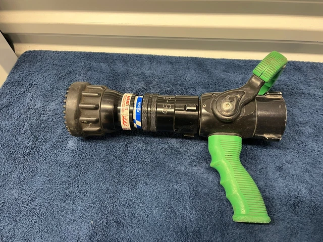 TASK FORCE TIPS - TFT Intake  Automatic Nozzle 70-200 GPM Great Condition