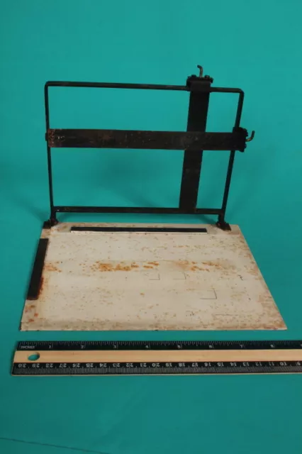 Vintage 1930's Small Metal frame mask for borders of prints on enlarger easel. 3