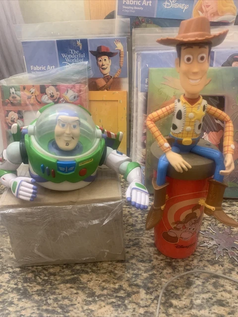 DISNEYLAND EXCLUSIVE TOY STORY WOODY/Buzz SOUVENIR CUPS PIXAR DISNEY - RARE