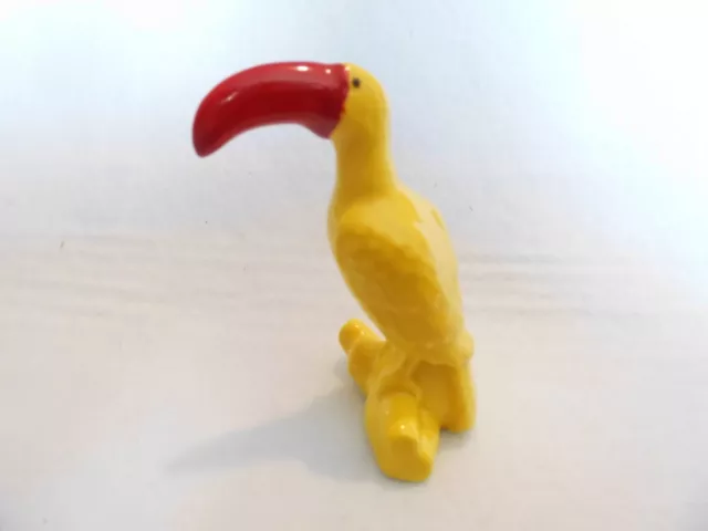 Wade Whimsie - YELLOW TOUCAN WITH RED BEAK ONLY AVAILABLE AS PRIZES