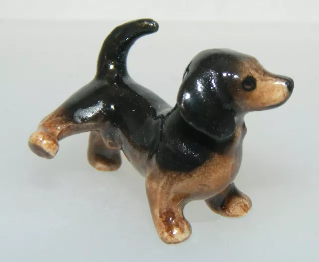 Klima Miniature Porcelain Animal Figure Mini Dachshund Dog Peeing X870