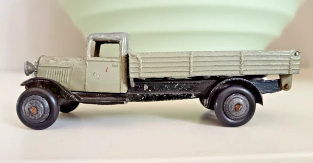 DINKY TOYS 25M - Ford Poissy V8 benne basculante