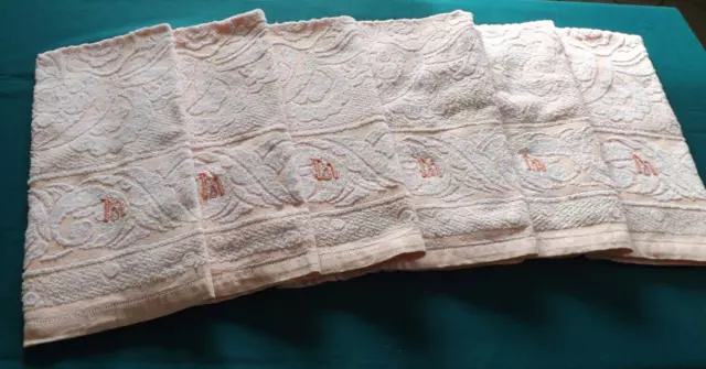 6 serviettes de toilette, rose, mono M, en coton, anciennes