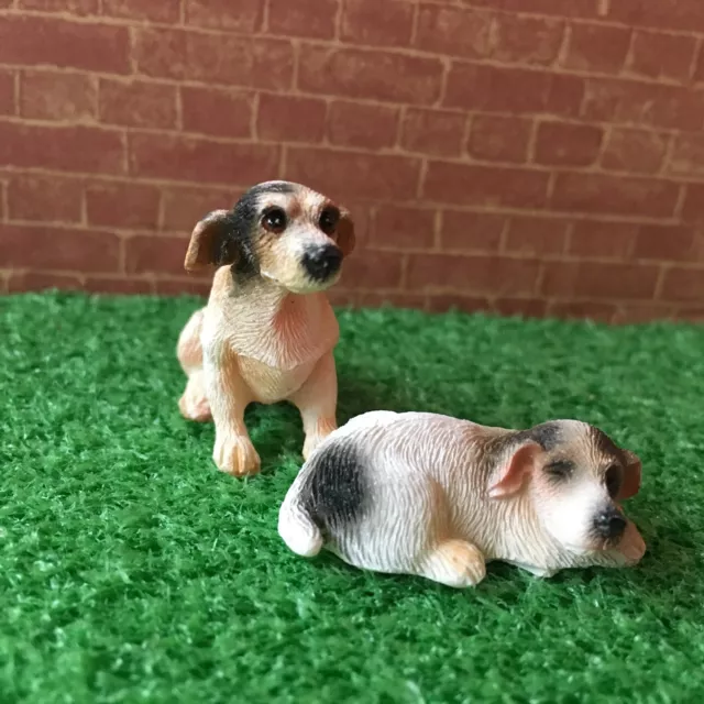 Dolls House DOG/S JACK RUSSELL 2 x Sitting Miniature Resin Pets Cute 1:12 Scale