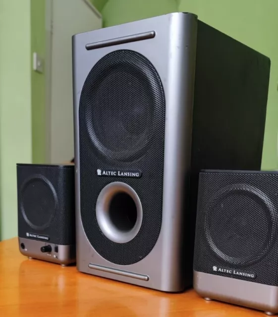 Altec Lansing 221 verstärktes Lautsprechersystem SHUS0021166 Computer-Lautsprecher GETESTET