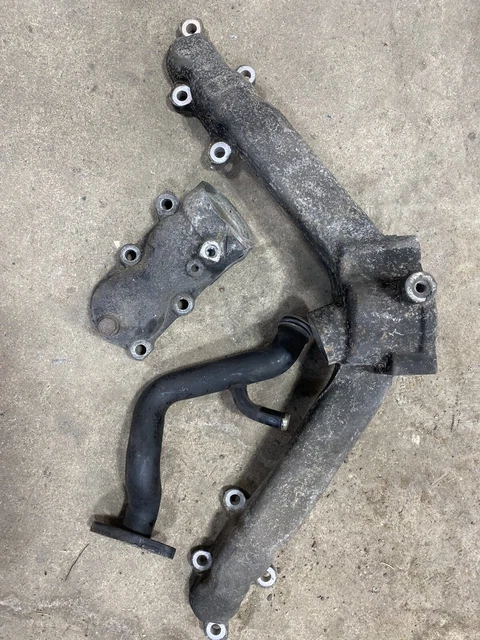 2006-2007 Chevy GMC 6.6 LBZ Duramax Coolant Thermostat Housing