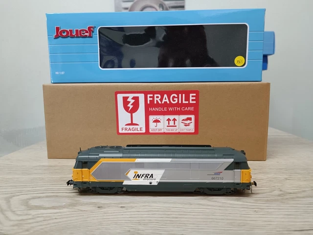 ROCO 04164A LOCOMOTIVE SNCF BB7242 Neuve DC (Idem Jouef Piko Trix