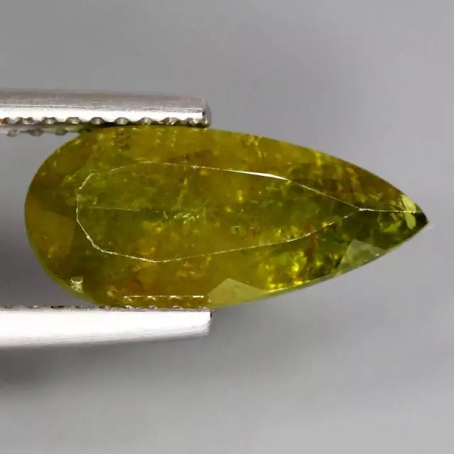 3.98Ct 14.2X6.5Mm Pear Natural Demantoid Garnet Unheated Gems From Namibia