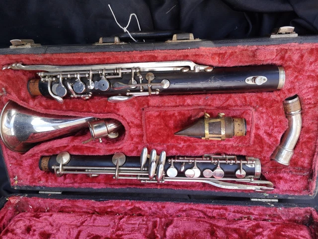Vintage Nobel  Alto Clarinet Eb + CASE , Grenadilla Wood with nickel