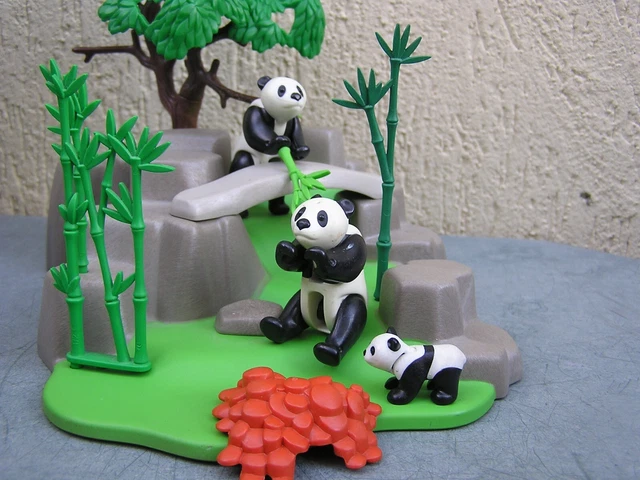 Playmobil 6652 - Couple De Pandas Avec Bébé - Figurine Animaux 4 à 10 Ans
