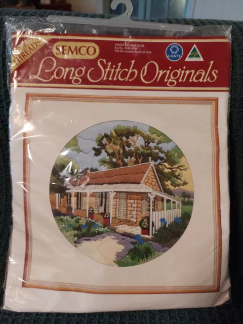 Semco Longstitch Originals Family Homestead Round Kit  3300-3144 Long Stitch