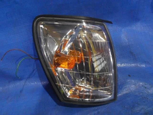 TOYOTA Liteace Noah 1997 Luce pennarello laterale destro 8151028110 [usata] [PA54942222]