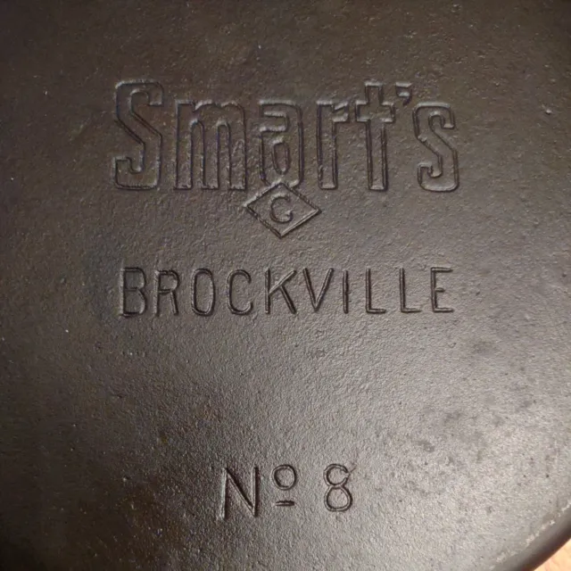 Cast Iron #8 Skillet, Smart's Brockville, Canadian Cast, circa 1942, 10.25" Dia