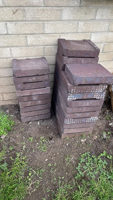 STORAGE HEATER BRICKS for Pizza Oven BBQ Kiln Fire Pits heating £2.00 -  PicClick UK