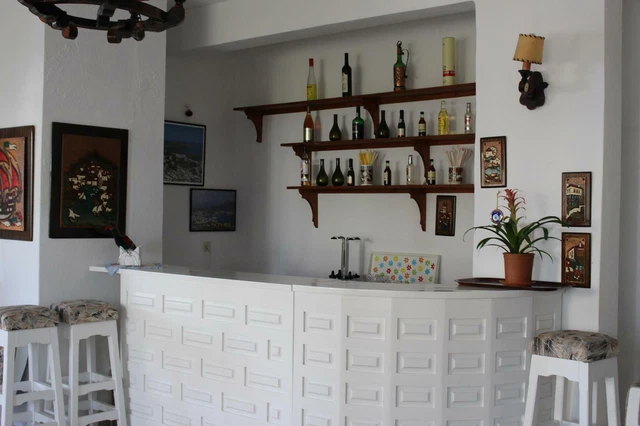 PROPRIETAIRE VEND HOTEL 18 CHAMBRES DANS L’ILE DE PATMOS DODECANESE GRECE  Terra 4