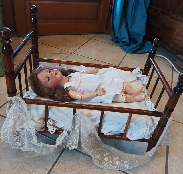 JOUET ANCIEN MEUBLE bois poupée chevet rotin bambou vintage EUR 20,00