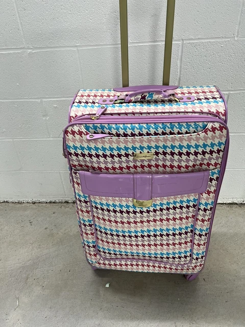 Samantha Brown Classic Pink Croc Embossed  Spinner Wheeled Upright Luggage 5