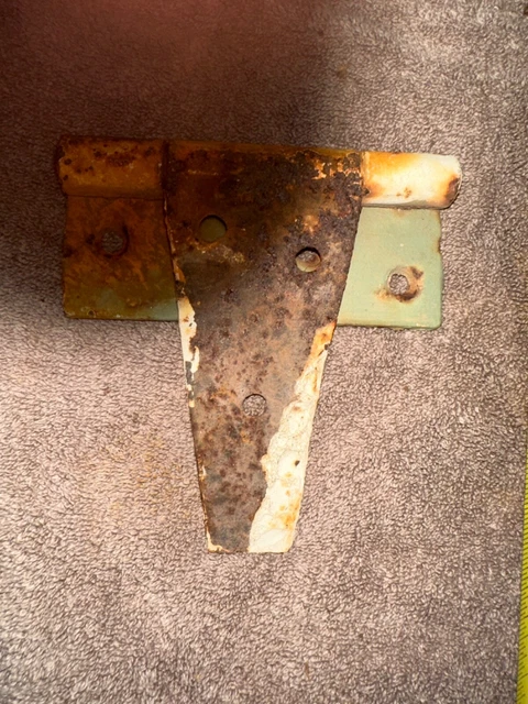 2 Vtg. T-Strap Hinges Rustic  Long Iron Barn Door Trunk Lid Gate  Hinge