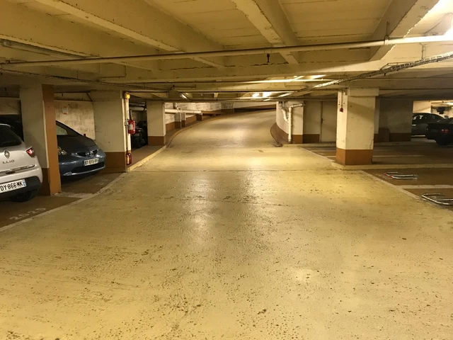 Emplacement de parking sécurisé à Neuilly sur Seine 3