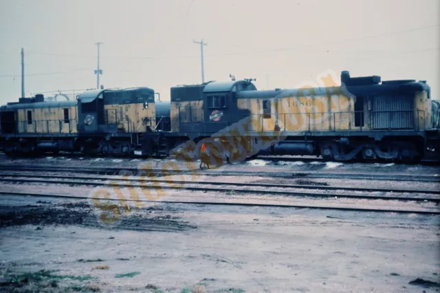 Vtg 1977 Duplicate Train Slide 1686 Chicago North Western Engine Waukegan X6P177