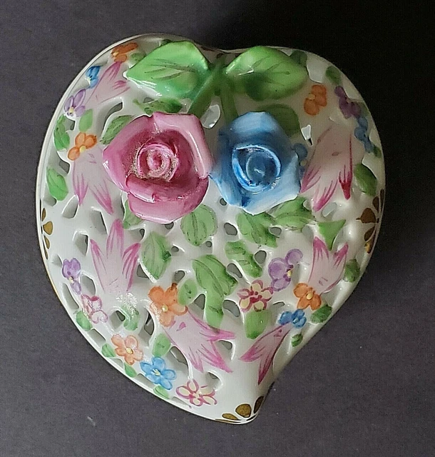 Royal Danube TRINKET BOX Porcelain 1886 Reticulated Roses Jewelry Décor