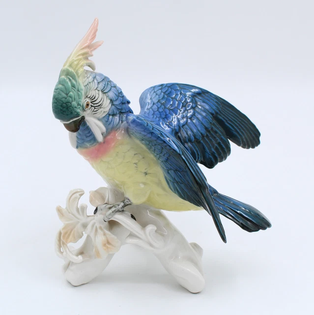 KARL ENS: IMPORTANT crest BIRD STATUE IN SAXONY PORCELAIN H=25 Cm - Sold