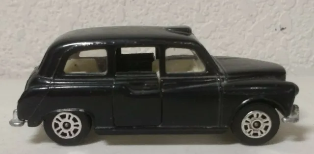 Corgi Toys - "London Taxi" Toy Car - Black - Made in Great Britain - SHIPS FREE!