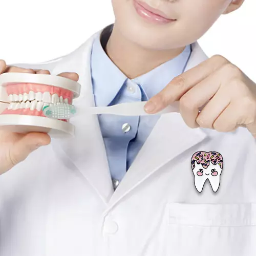 1/5pcs Enamel Dental Tooth Brooches Badges Fashion Lapel Pin Cartoon JewelryGift 3