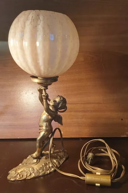 TRES BELLE LAMPE ART DECO ANGE EROS PUTTI AMOUR CUPIDON  bronze laiton doré