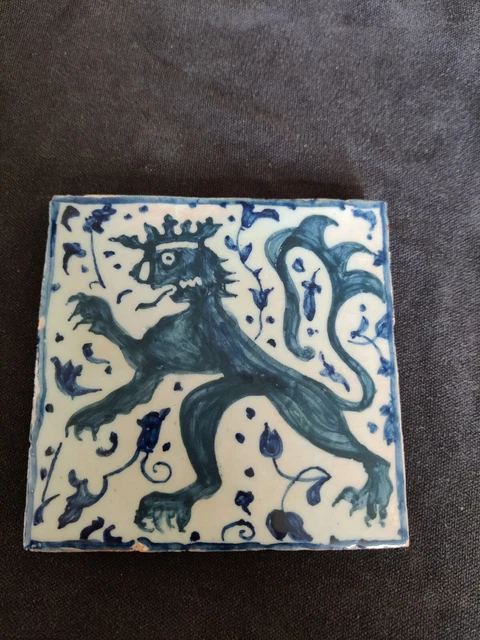 Antique Belgium hand Painted Blue White Thick Lion Tile
