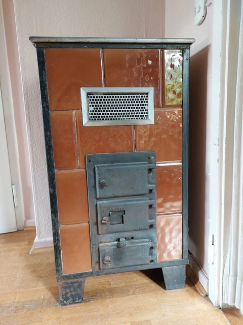 Kachelofen Kaminofen Kohleofen antik Vintage