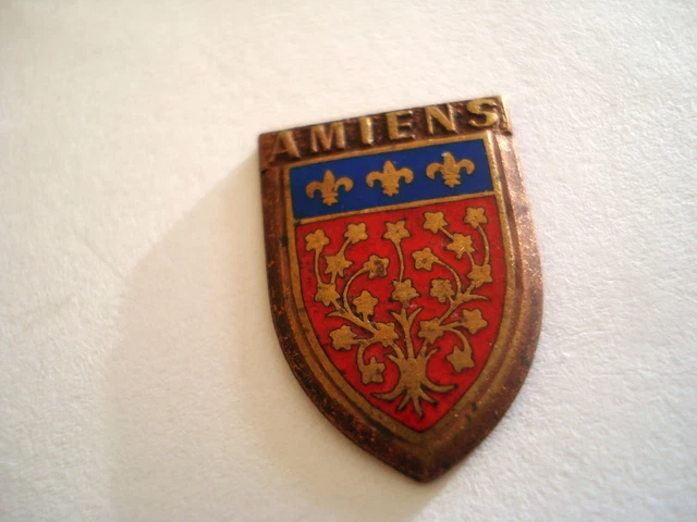 Insigne Blason Amiens – Émail – Fabrication Française – Vintage Tourisme