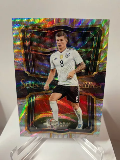 2017-18 Panini Select Toni Kroos Prizm In The Clutch