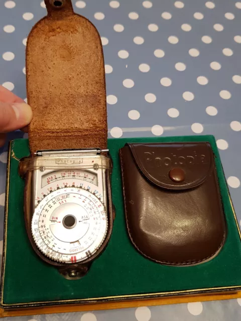 Cased Photopia Type NE-3 Universal Exposure Meter with booster cell and box