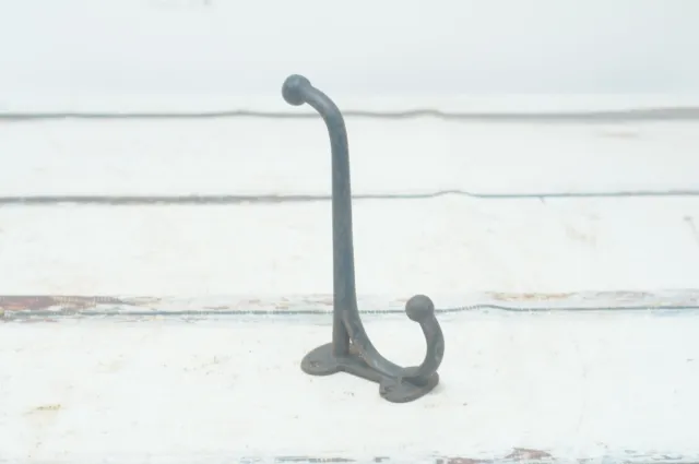 Antique . Black Harness Hook Barn Hook Cast Iron Tack Hanger Rack Hook