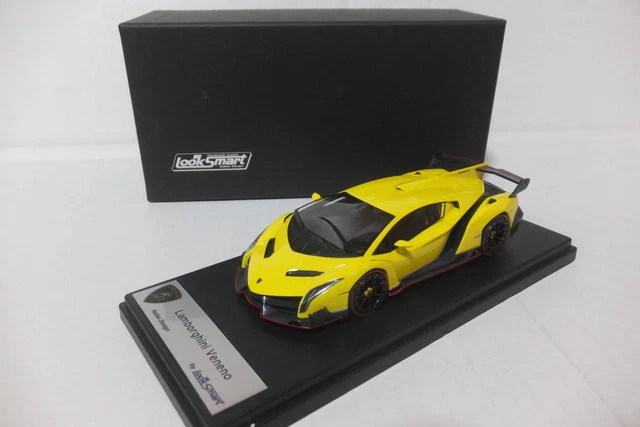 Looksmart 1/43 Lamborghini Veneno 2013 Yellow Metallic