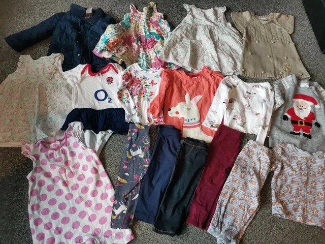 17 X Baby Girls Clothes Bundle. 12-18 Months
