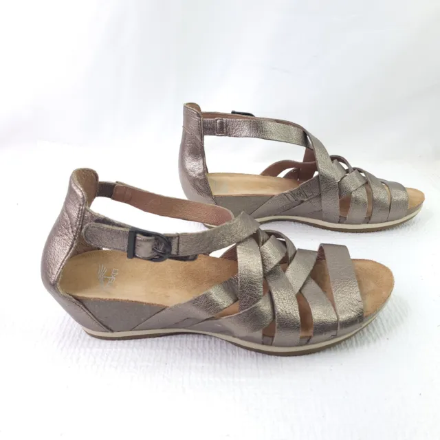 Dansko Metallic Strappy Low Heel Wedge Sandals Adjustable Strap Shoes Sz 38 US 7