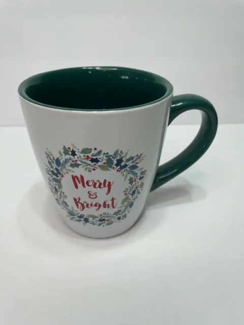 FAO Schwarz 'Merry & Bright' Green Holly Wreath Christmas Holiday Coffee Mug Cup